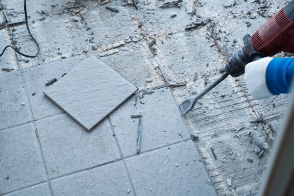 Flooring Removal Service in Windsor