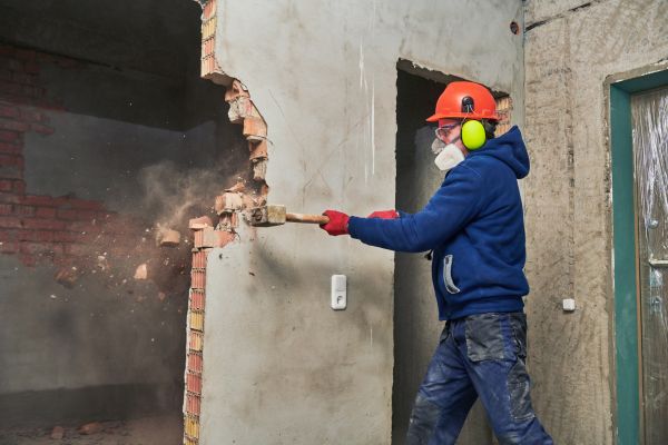 Concrete Wall Demolition in Windsor